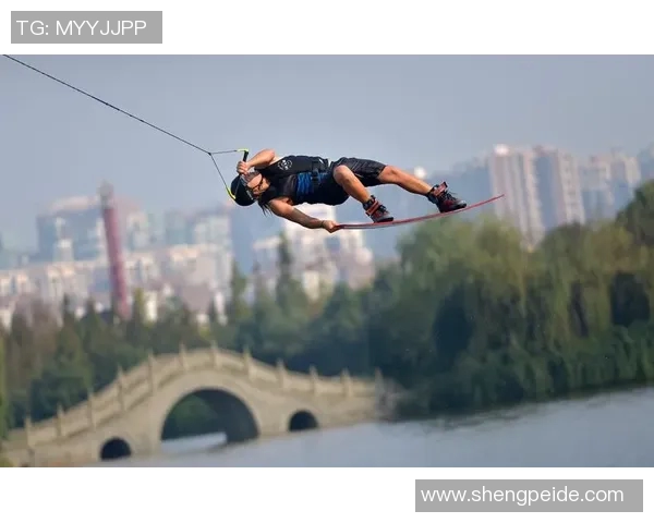 成都极限运动队展现灵活性与创新精神引领极限运动新潮流